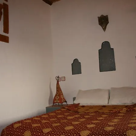Les Portes Du Desert Merzouga Quarto foto